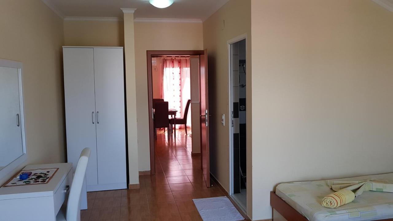 Apartments Belmare Ulcinj Bagian luar foto
